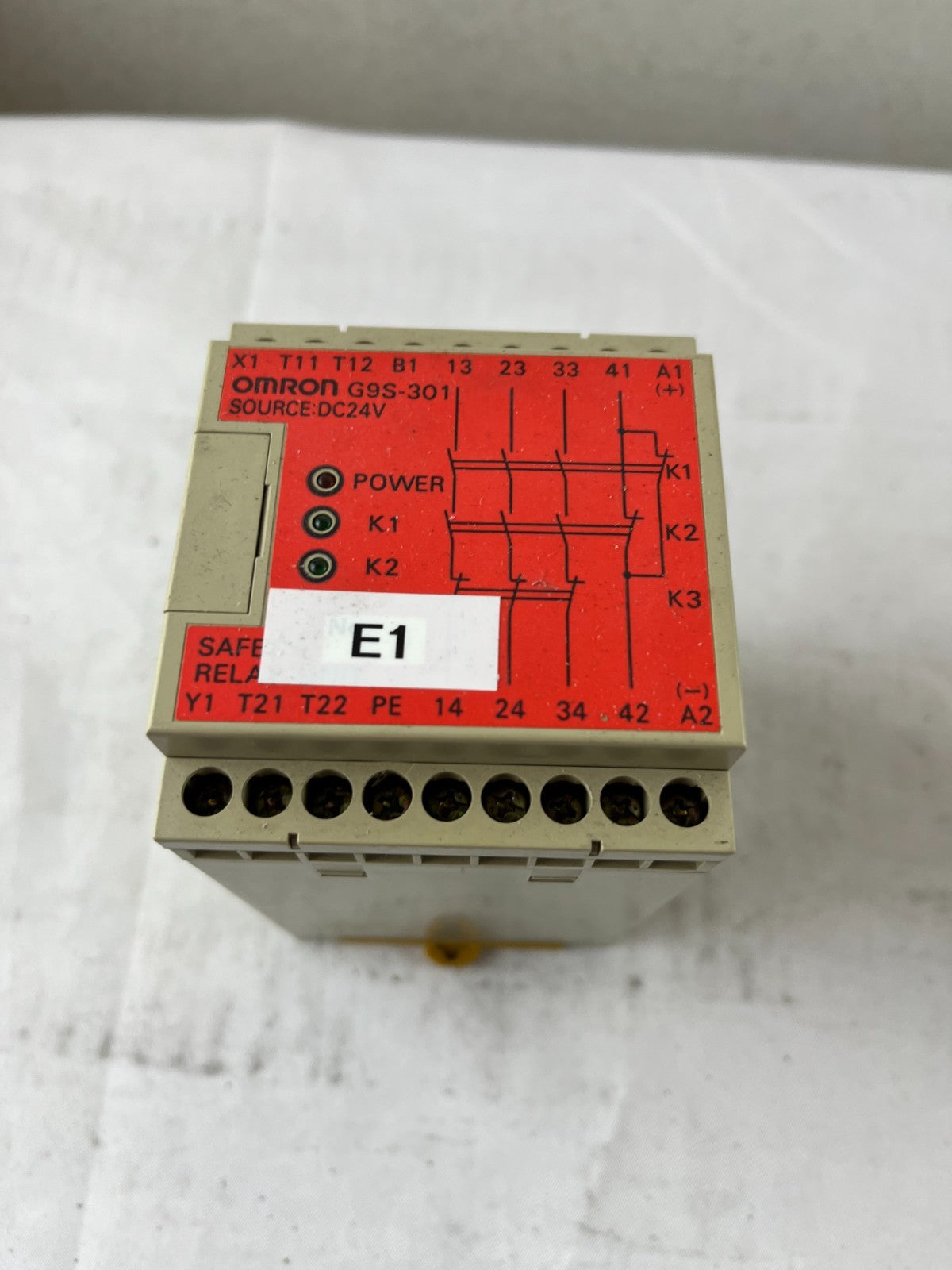 Omron G9S-301 DC24 Safety Relay Unit 3PST-NO 24V DC USED Spare Part