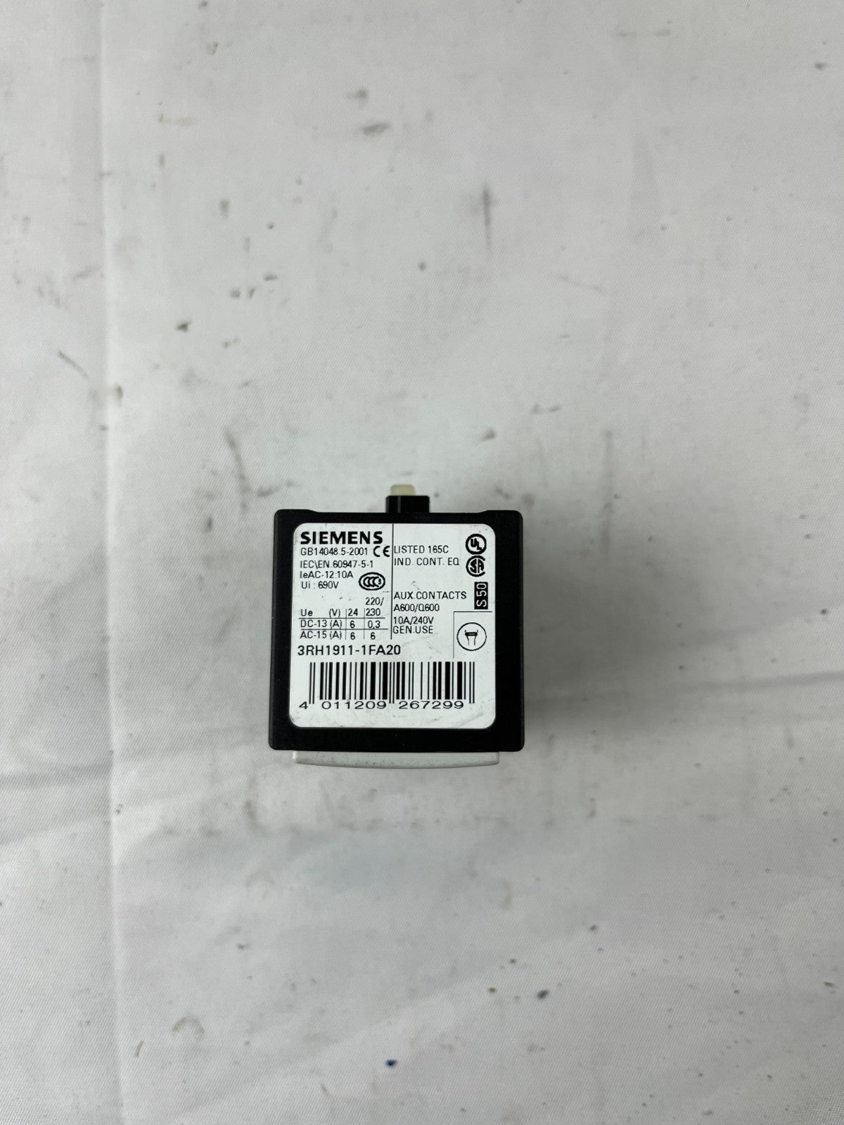 Siemens 3RH1911-1FA20 Auxiliary Contact Block 2NO 220V AC Used Spare Part