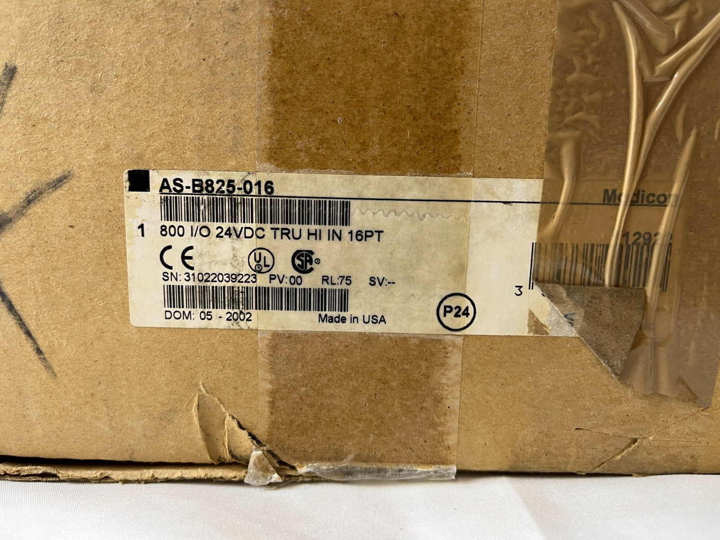 Modicon AS-B825-016 800 I/O 24VDC TRU HI IN 16PT Input Module New Open Box