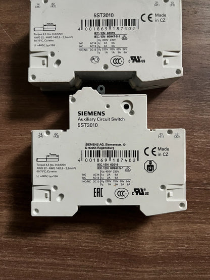 2x Siemens MCB Circuit Breaker & Auxiliary Switches 5SY4104-7 5SY4106-7 5ST301