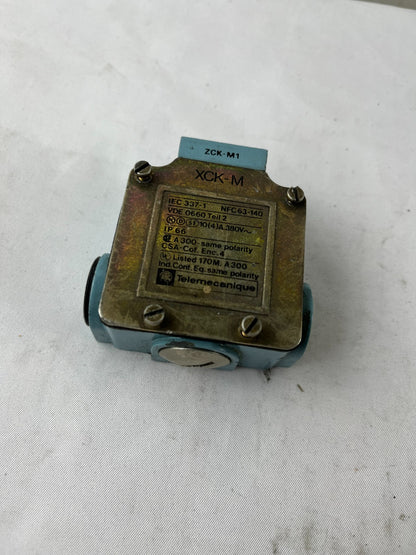 Telemecanique XCK-M ZCK-M1 Limit Switch IP66 380V Used Spare Unit
