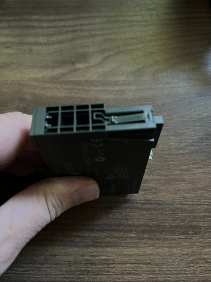 Siemens SIMATIC S7 6ES7 132-4HB01-0AB0 ET200S 2RO Relay Output Module 120V/230V