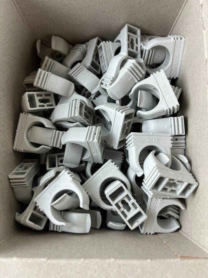 OBO Bettermann Quick-Schelle M25 2955 Pipe Clips Lot, Light Grey, Unused Box