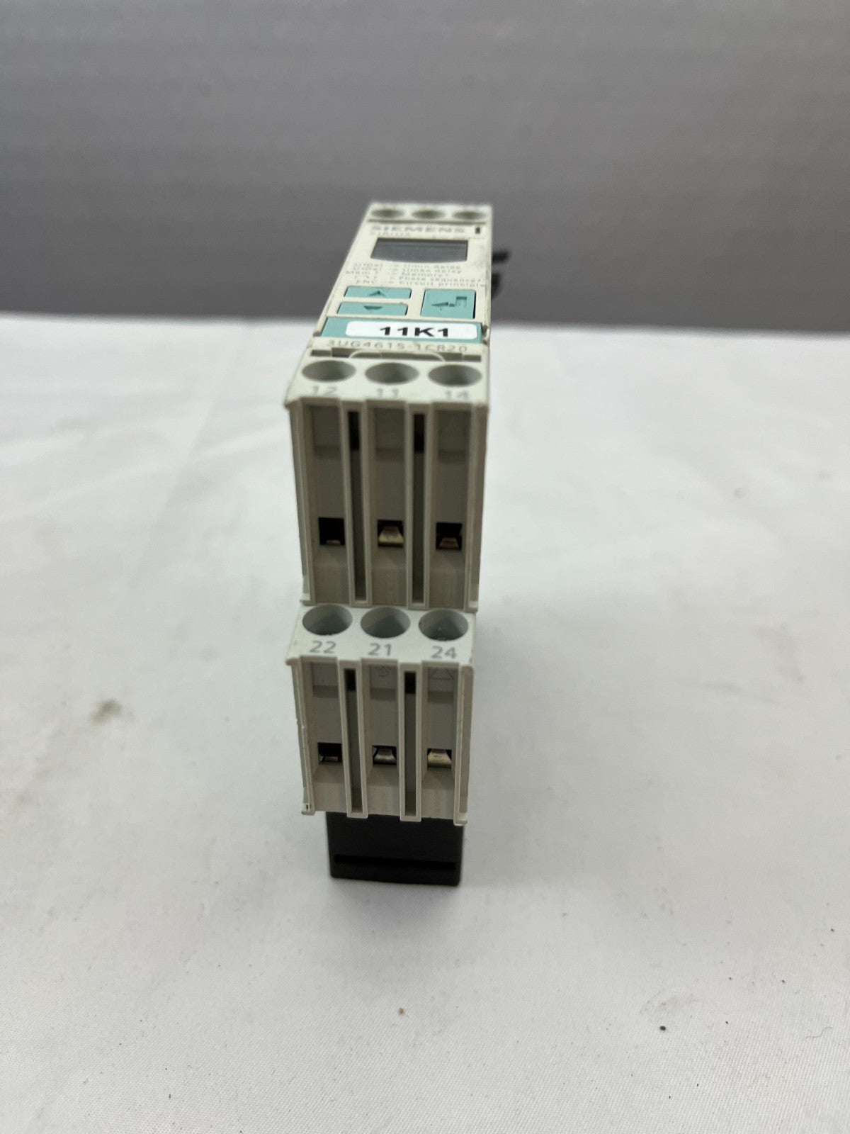 Siemens SIRIUS 3UG4615-1CR20 Phase Monitoring Relay 3-Phase 160-690V Digital