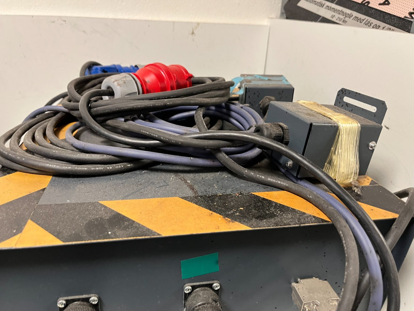 Mimaki OPT-J0292 Relay Box, 200-240V 30A, Industrial Heater & Printer Interface