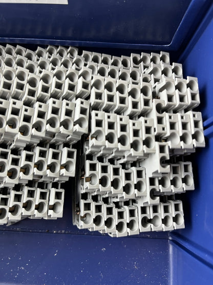 Phoenix Contact ST 2,5-3L Multi-Level DIN Rail Terminal Blocks 500V 20A Lot New