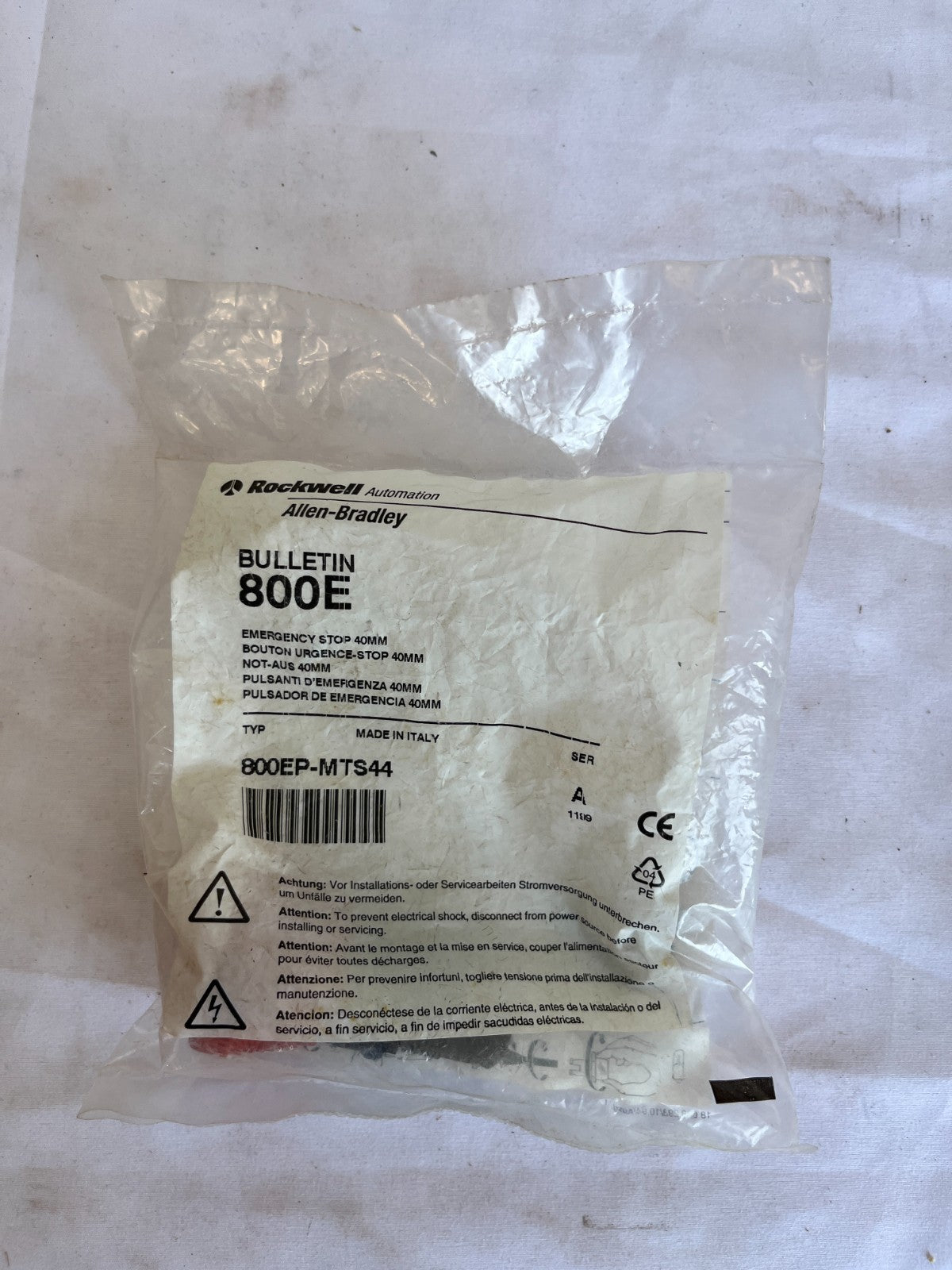 Allen-Bradley 800EP-MTS44 Bulletin 800E 40mm Emergency Stop New Spare Unit
