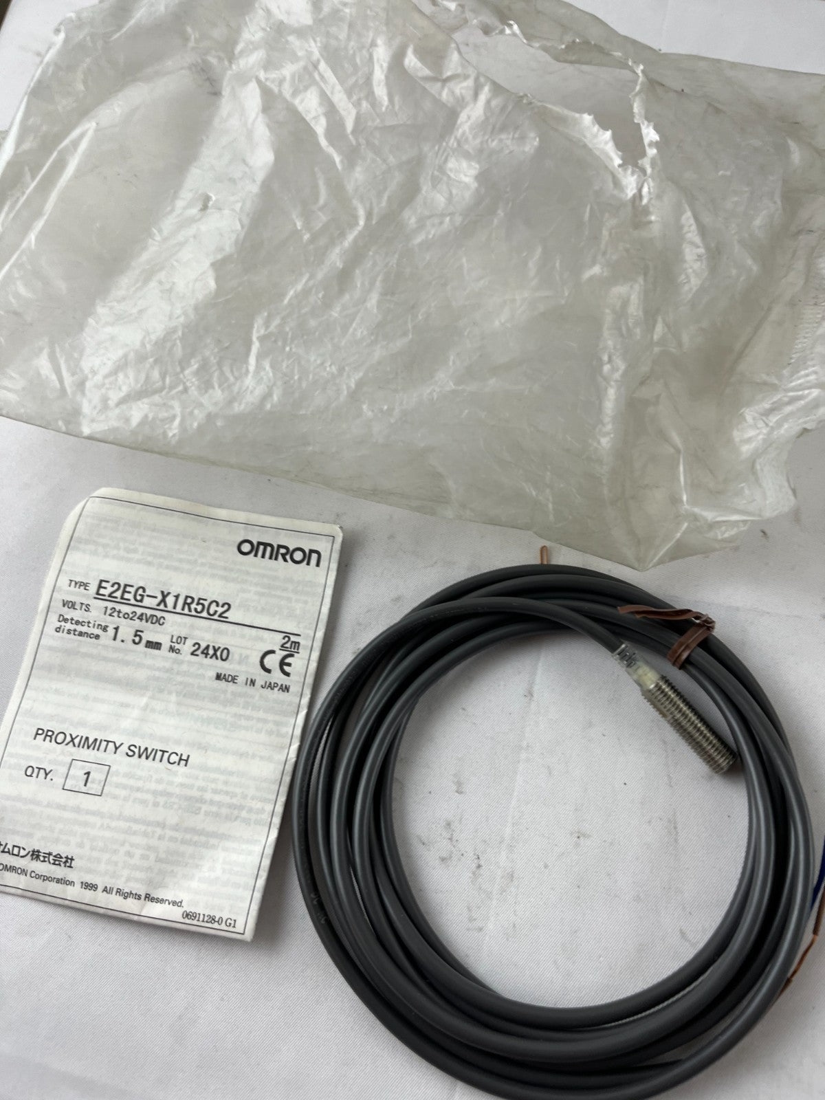 Omron E2EG-X1R5C2 Proximity Switch 12-24VDC 1.5mm 2m Cable New Spare Unit