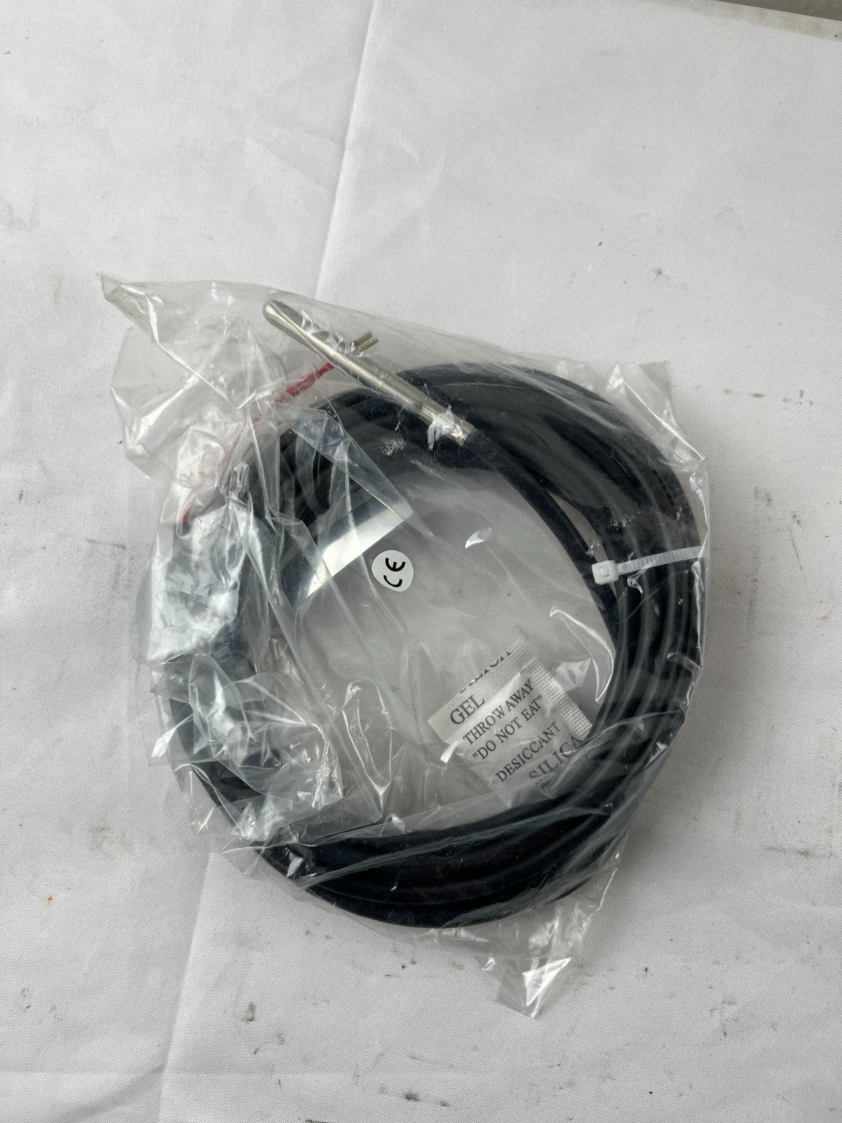 Carlo Gavazzi PT100180-5-3M PT100 Temperature Sensor Probe 3m Cable New Sealed