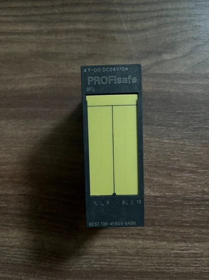 Siemens 6ES7138-4FB04-0AB0 ET 200S F-DQ 4x24V/2A PROFIsafe Digital Output Module