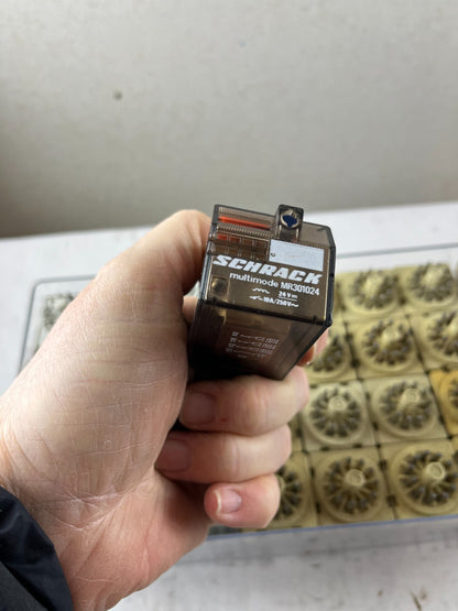 Mixed Industrial Plug-In Relay Lot 32pcs Schrack Releco Zettler 24V 10A Used