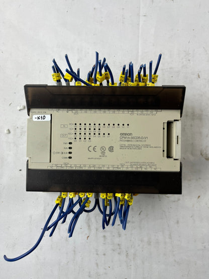 Omron CPM1A-30CDR-D-V1 PLC Controller 24VDC 30 I/O Relay Output Used Spare Unit