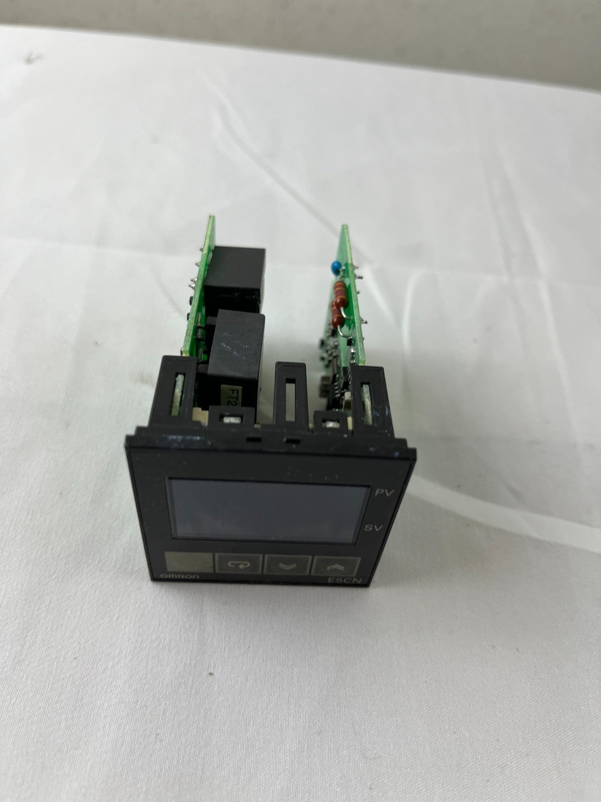 Omron E5CN-Q2HTC-500 Digital Temperature Controller PID 48x48mm Thermocouple NEW