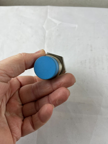 IFM IM5A-15NPPB-ZC01 NEW Proximity Sensor M30 15mm PNP M12 Inductive Germany
