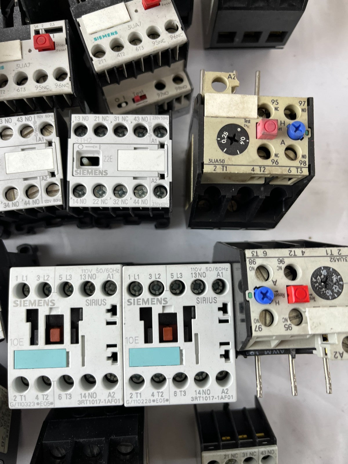 Siemens 3UA Series Thermal Overload Relay Mixed Lot Approx 30pcs Used Spares
