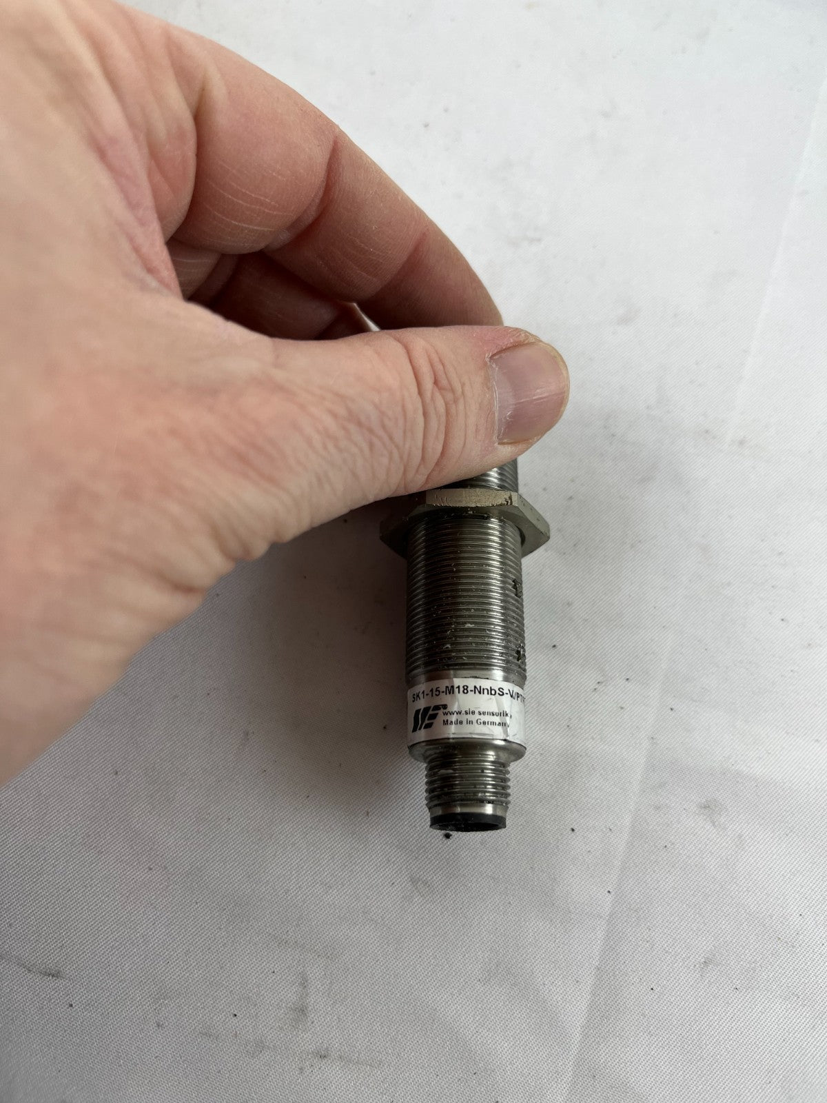 SIS SK1-15-M18-NnbS-V/PTFE-Y2 Inductive Proximity Sensor M18 15mm 10‑30V DC New