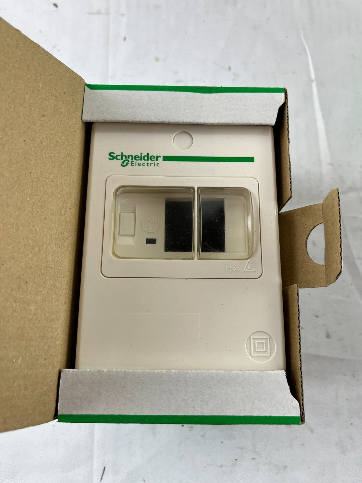 Schneider Electric GV2MC02 TeSys GV2 Enclosure IP55 New in Box Spare Part