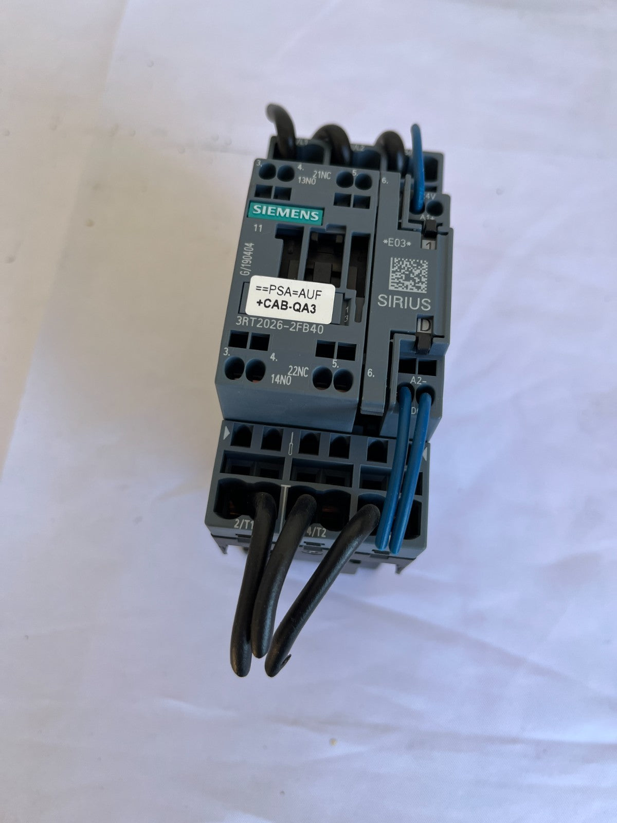 Siemens 3RT2026-2FB40 SIRIUS Contactor 3-pole 25A 11kW 24V DC coil Used Spare