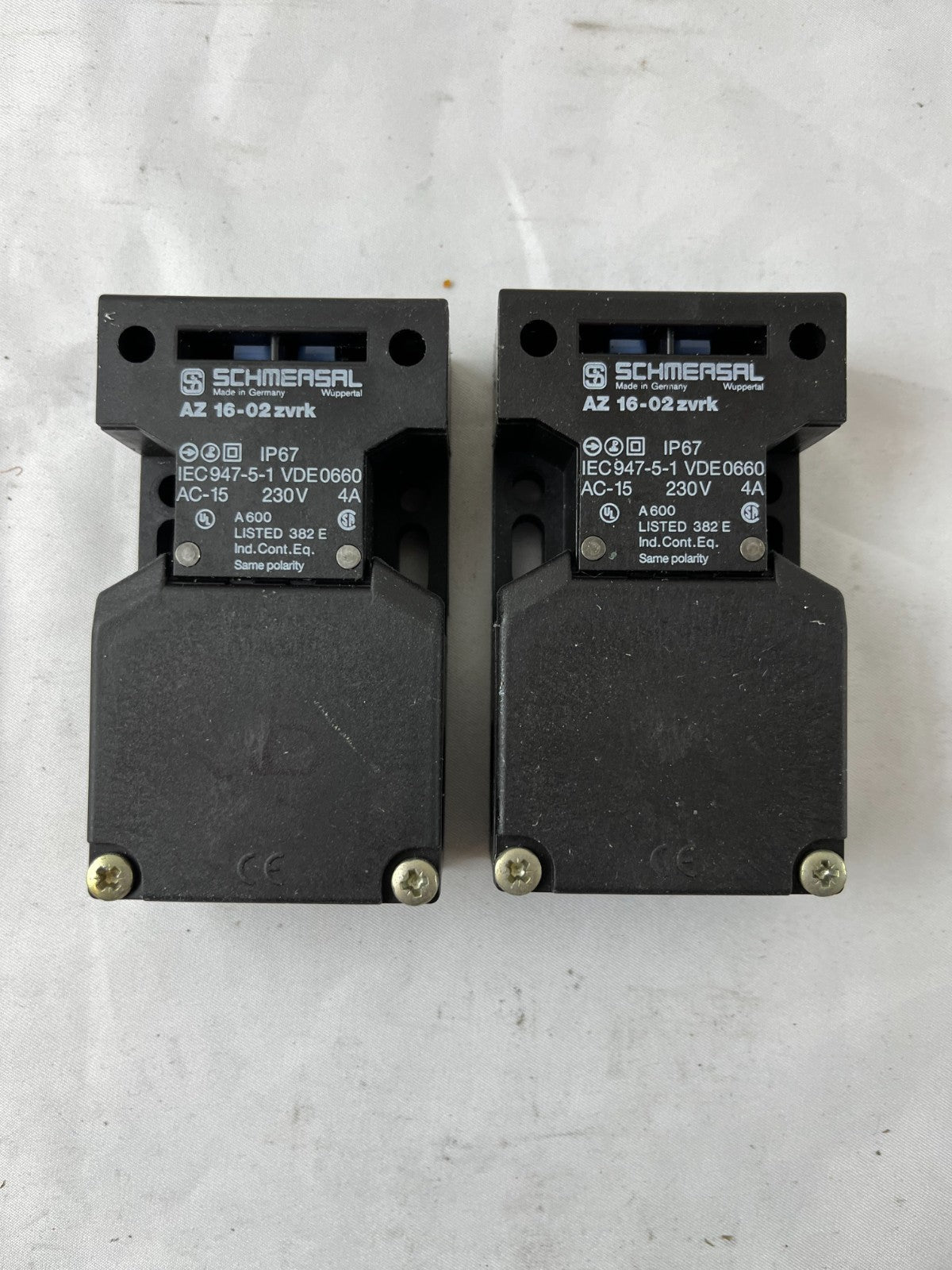 Schmersal AZ16-02ZVRK Safety Interlock Switch 230V AC‑15 4A IP67 – Lot of 2 Used