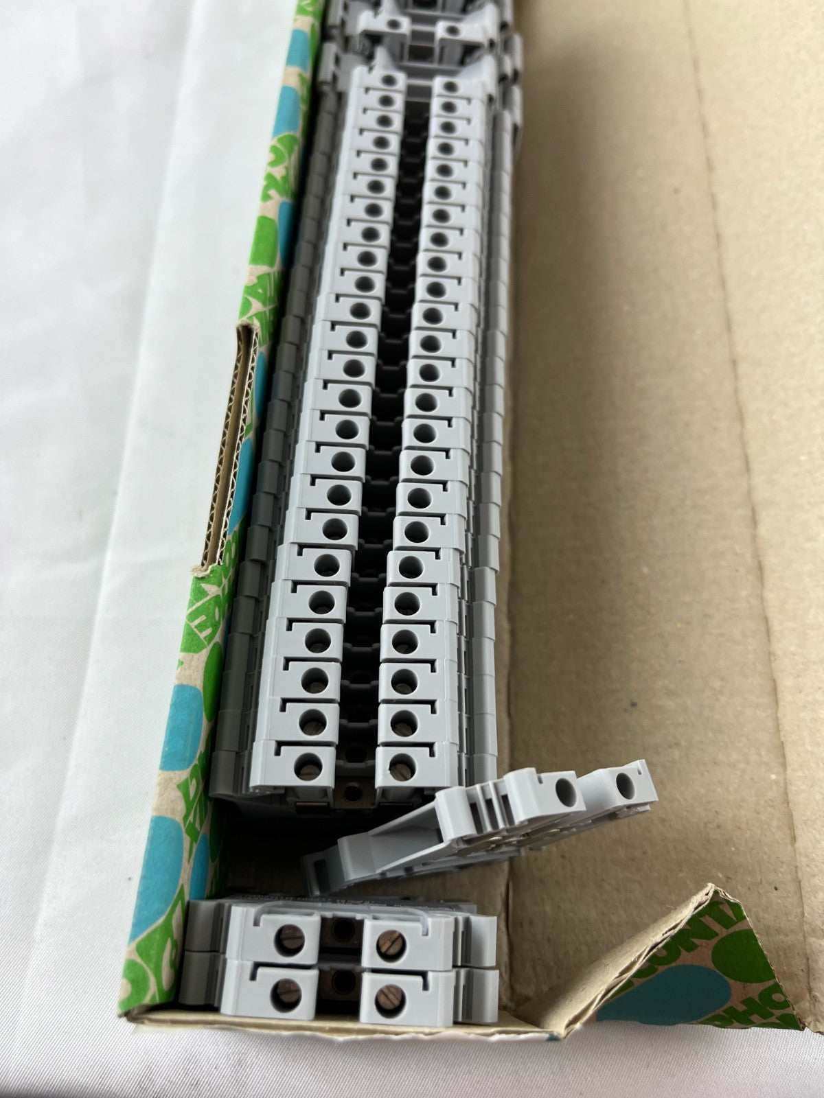 Phoenix Contact UK 5 N 3004362 Terminal Block Lot 50pcs New Germany