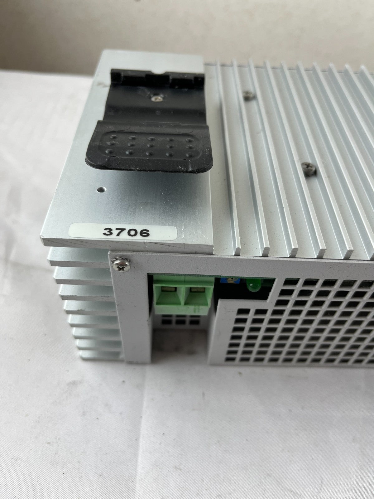 New Omron S8PE-F48024CD Power Supply 400–480V 3‑Phase 24V DC 20A 480W DIN Rail