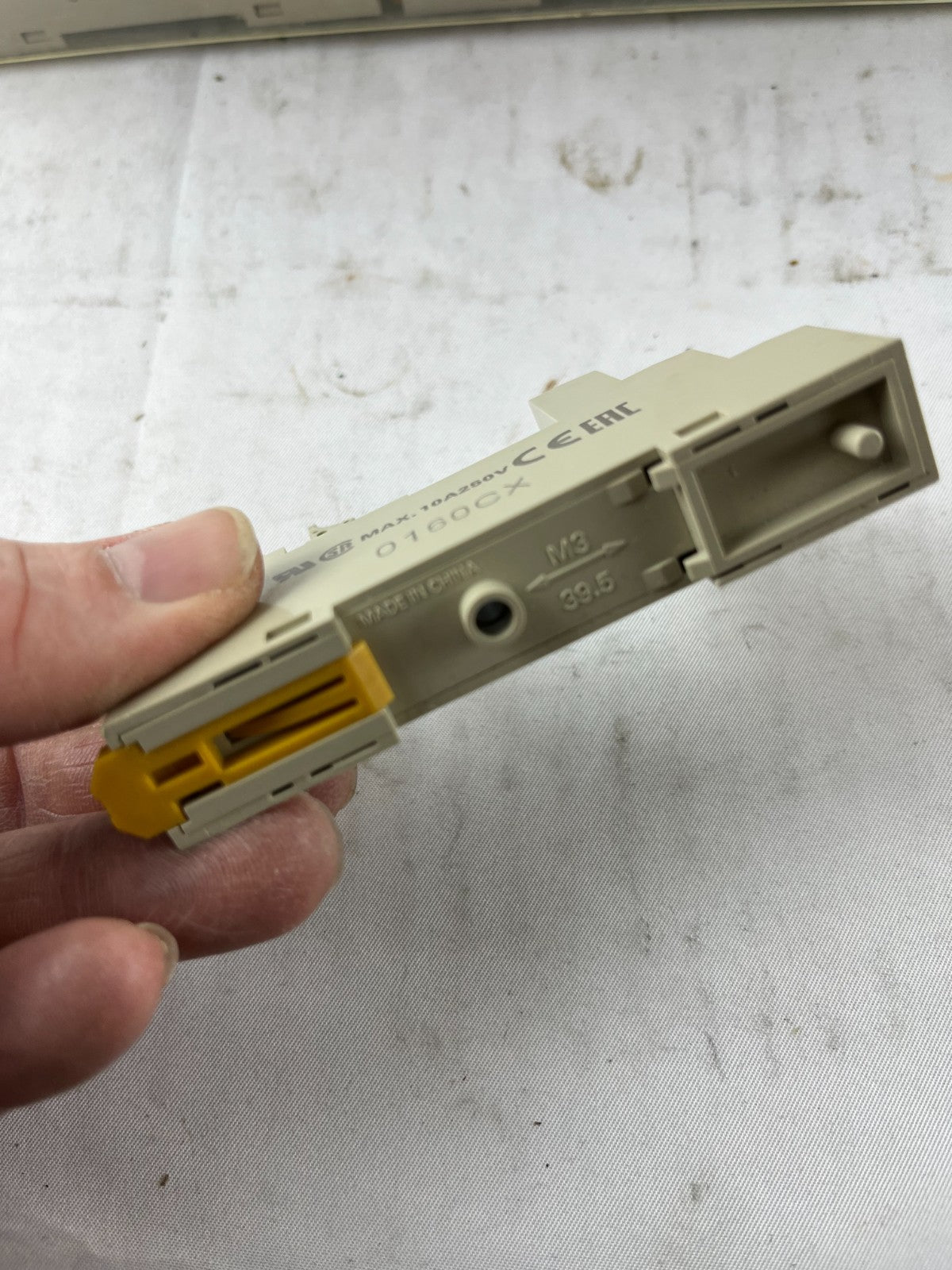 Omron P2RF-05-E Relay Socket Lot DIN Rail 5-Pin Base Industrial Used Spare Units