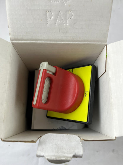 Telemecanique VCD02 Emergency Stop Switch Disconnector 3-Pole 12A TeSys Vario