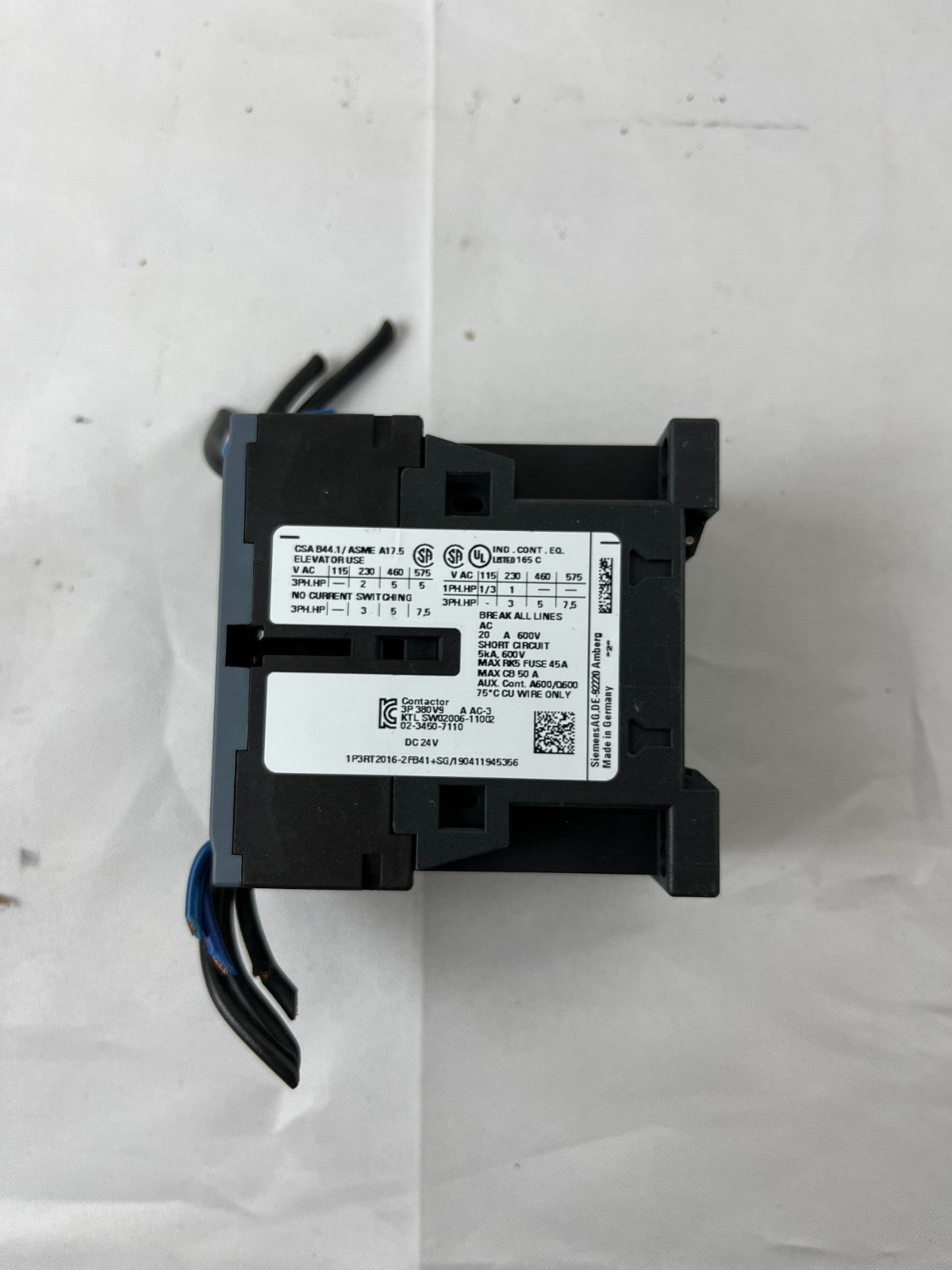 Siemens Sirius 3RT2016-2FB41 Contactor 24VDC 9A 4kW Used Working Spare Unit