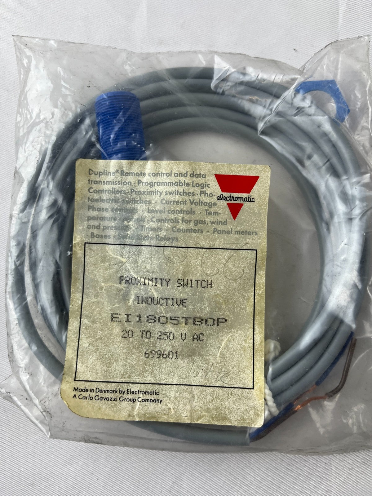 Electromatic EI1805TBOP Inductive Proximity Switch 20-250V AC New Carlo Gavazzi