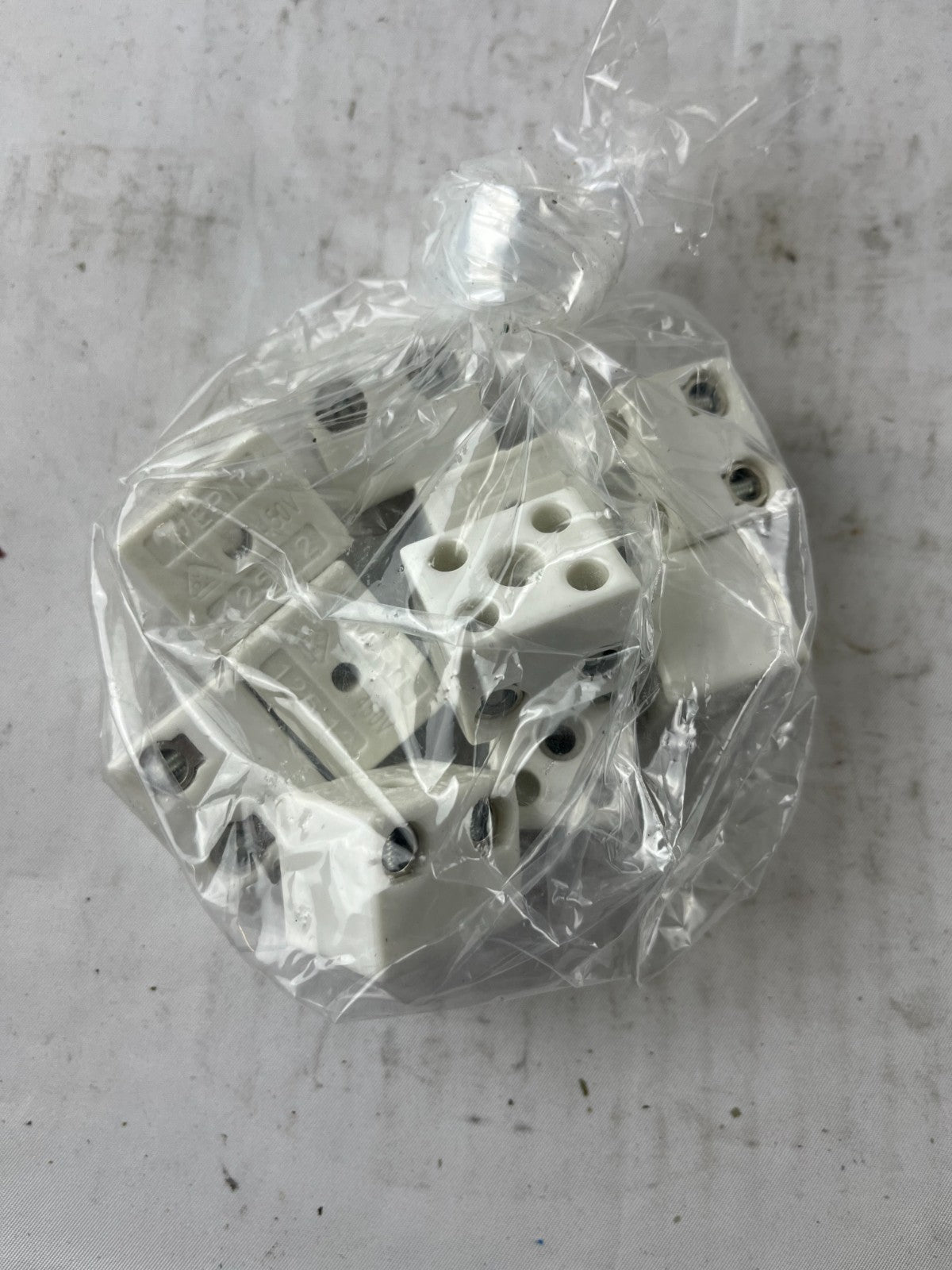 Werit 125-12 Ceramic Terminal Blocks 450V Heat Resistant Connector Lot Used