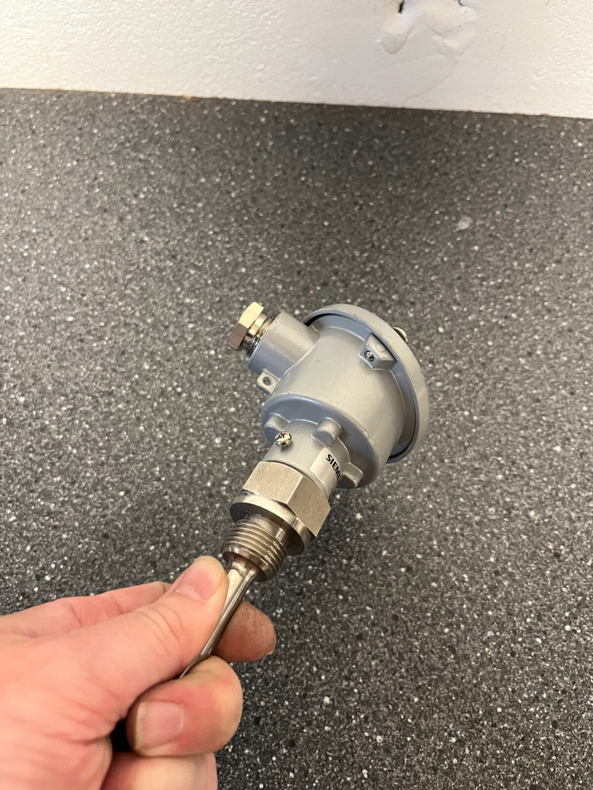 Siemens Temperature Sensor 7MC1006-1DA14, Industrial Thermocouple, Stainless