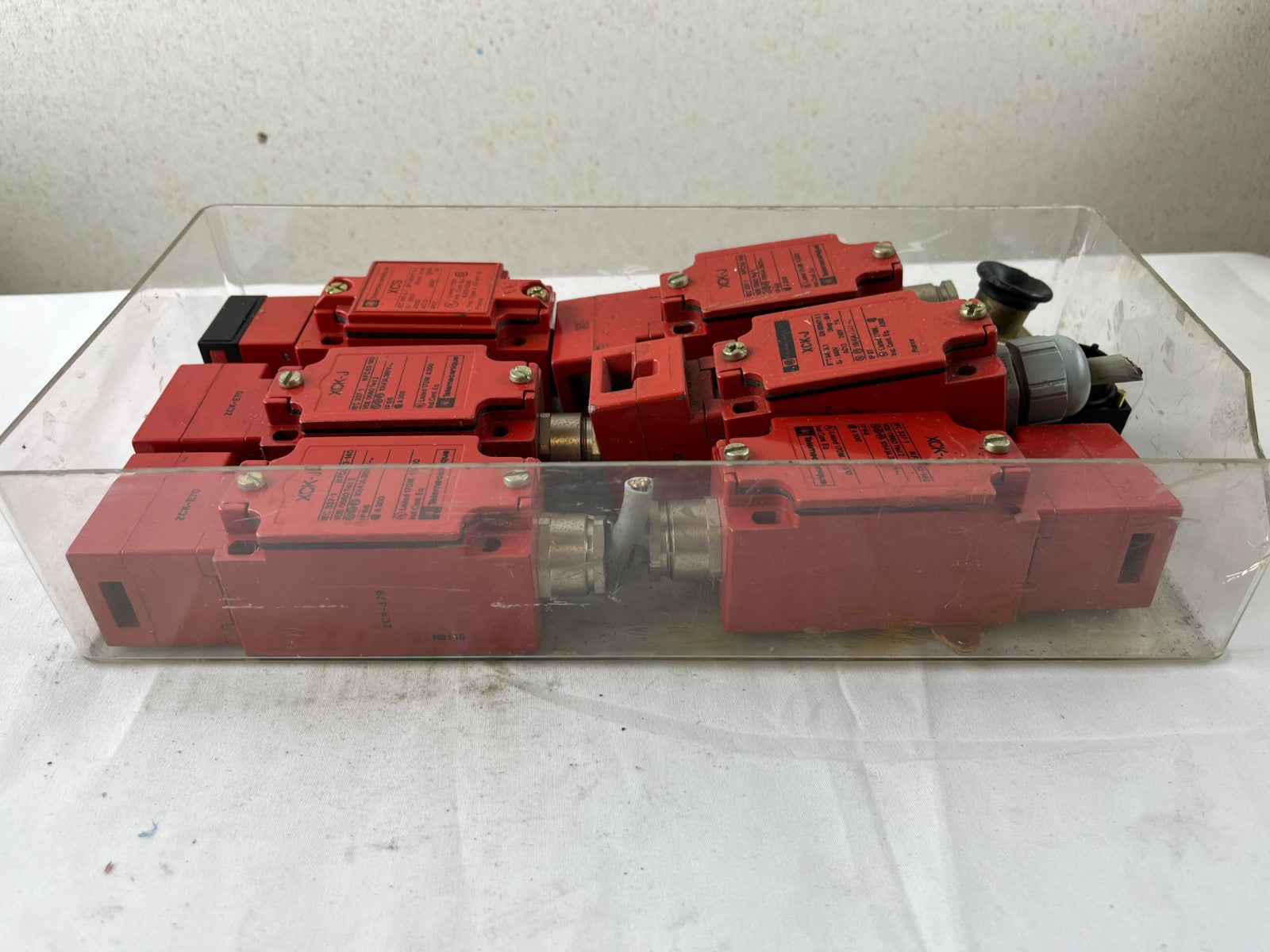 LOT 8x Telemecanique Safety Limit Switches XCK-J XCS ZCK-E70 USED WORKING France