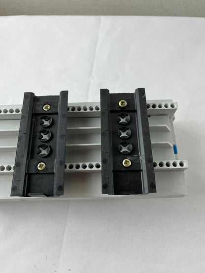 Wöhner 32 563.000 6032 Busbar Adapter Fuse Block 32A 690V 3‑Pole New Spare