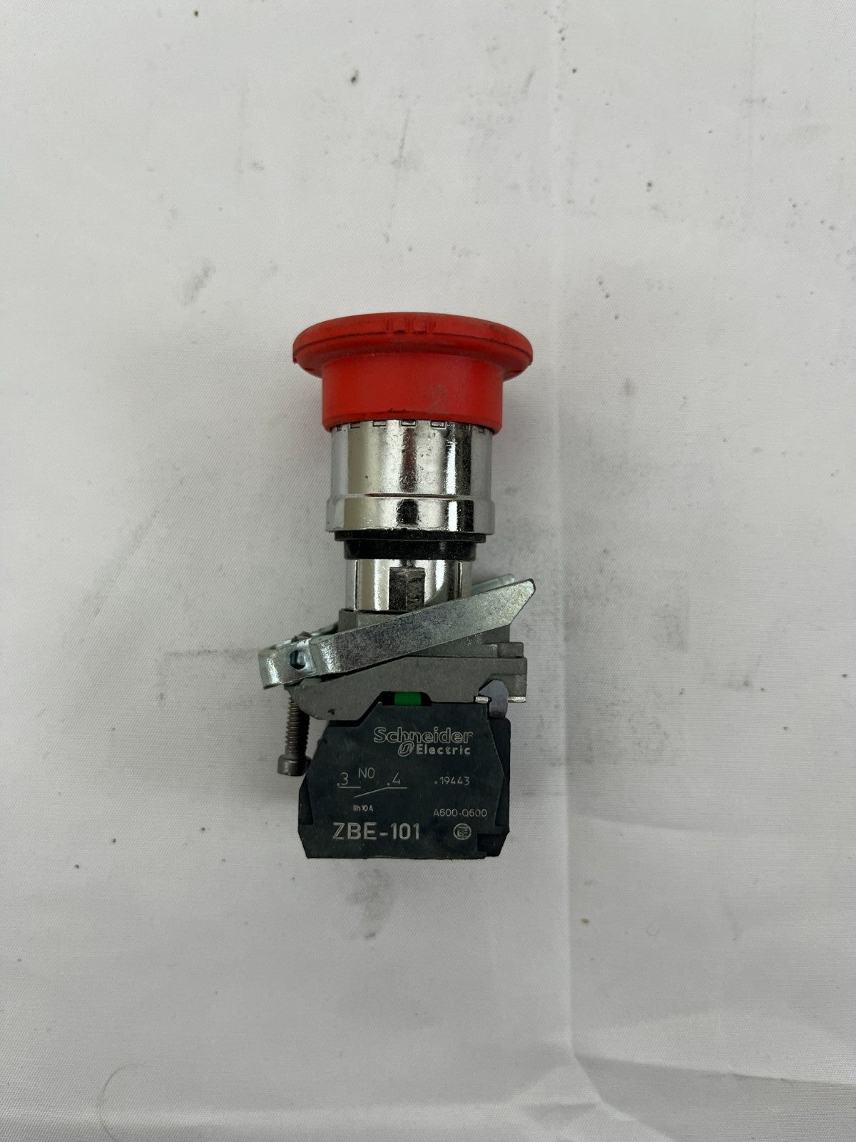Schneider Electric ZBE-101 Emergency Stop Push Button 22mm Harmony XB4 NO
