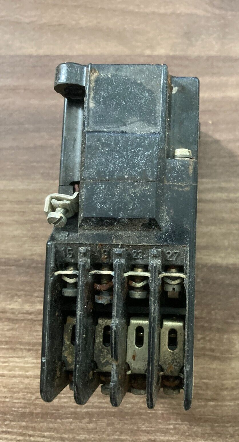 Vintage Siemens 3TA61 Industrial Electrical Contactor Relay - Made in Germany