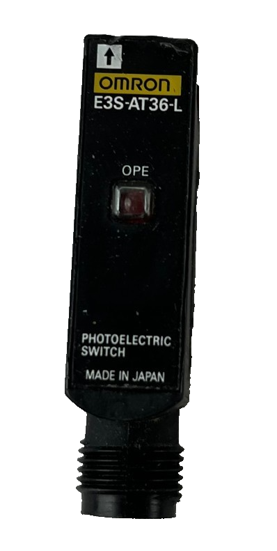 Omron E3S-AT36-L Photoelectric Switch M12 Made in Japan Used Spare Unit