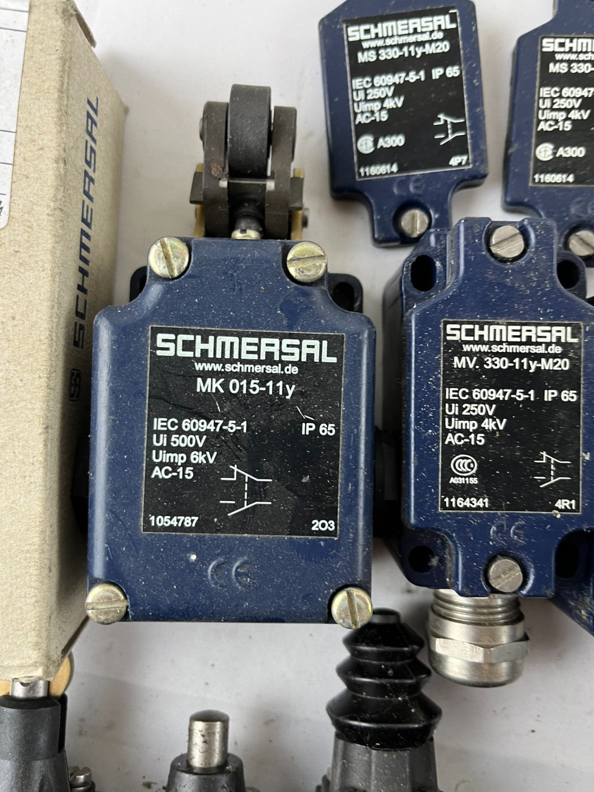 Schmersal MK/MV/MS/MR 330-11Y-M20 Limit Switch Assorted Lot 11x IP65 Used