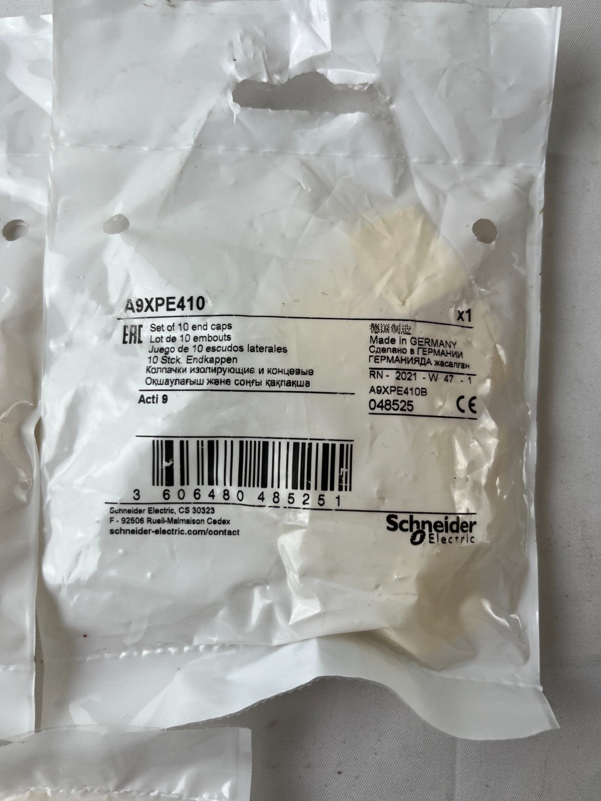 Schneider Electric A9XPE410 Acti 9 End Caps Lot of 25 New Unused Spare Part