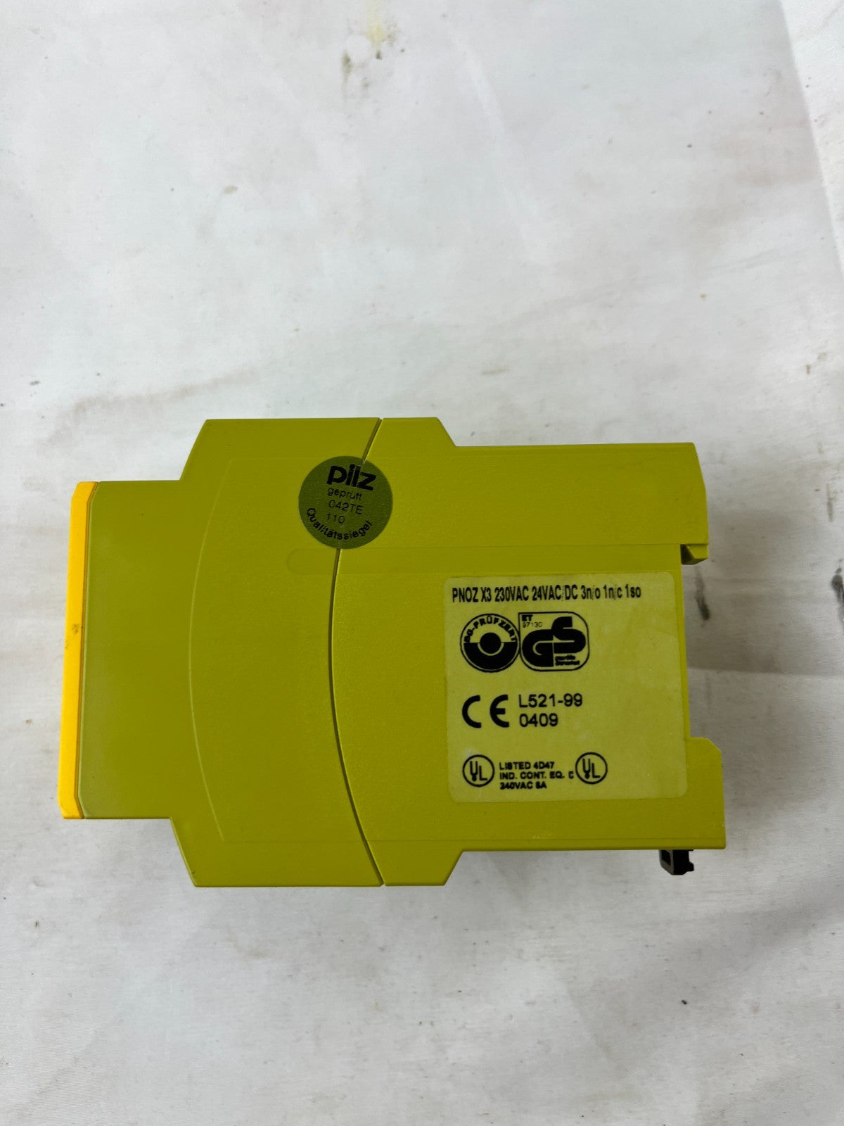 Pilz PNOZ X3 Safety Relay 24VAC/DC 230VAC Emergency Stop Module Used Spare Unit