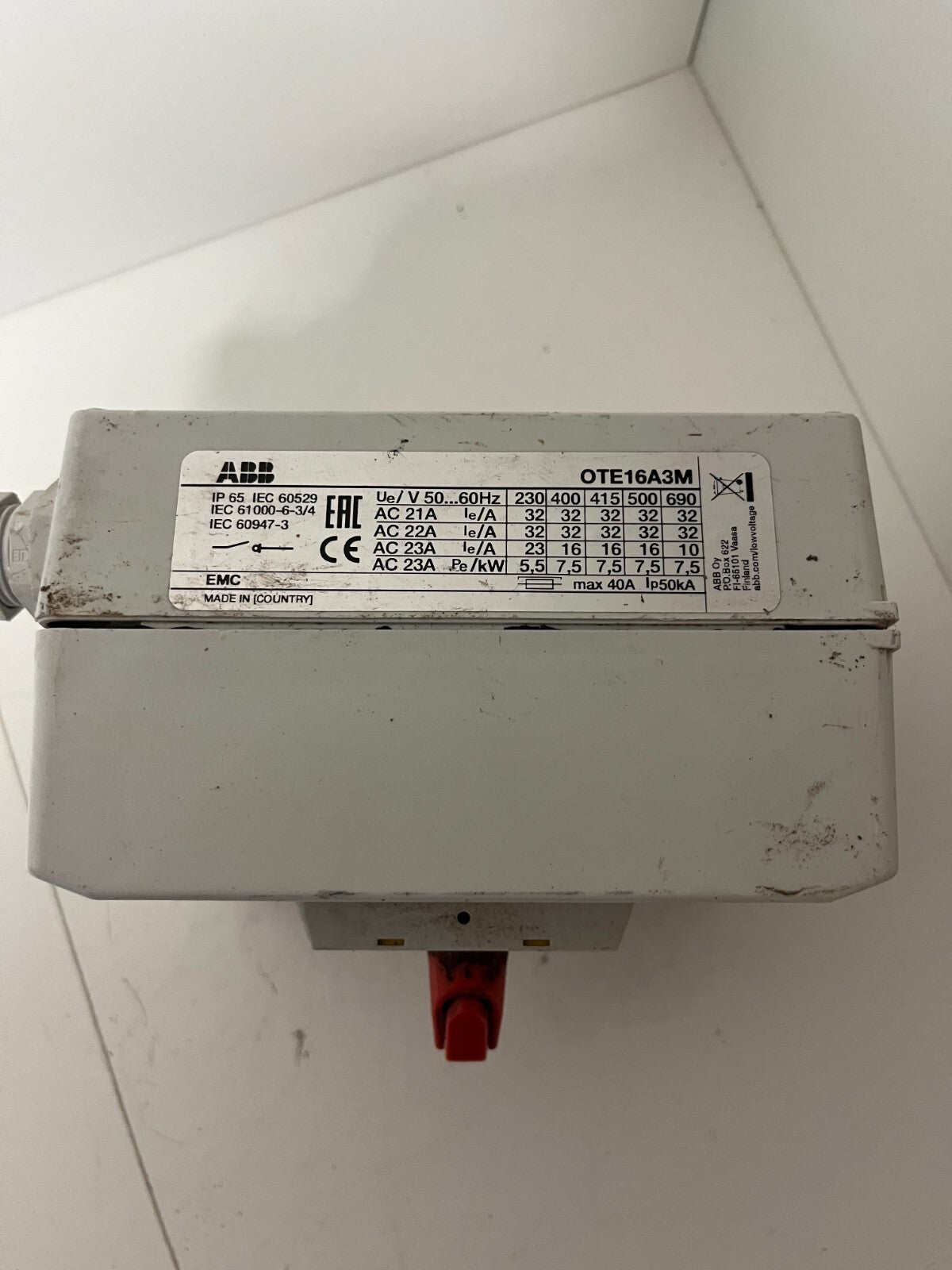 ABB OTE16A3M Safety Switch Disconnect 16A IP65 3-Phase USED Working