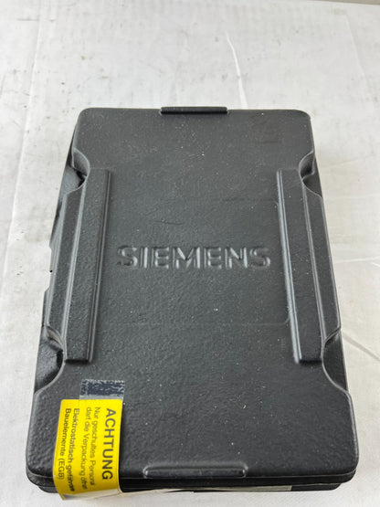 Siemens 6ES5 487-3LA11 SIMATIC S5-105R 8DI/8DO 24V DC I/O Module New