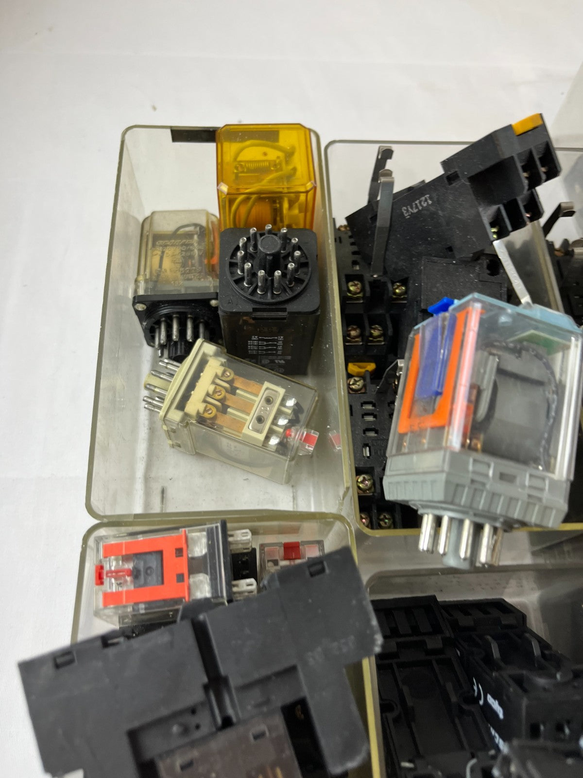Mixed Industrial Relay Huge Lot Finder Schrack Omron Plug-In Relays Sockets Used