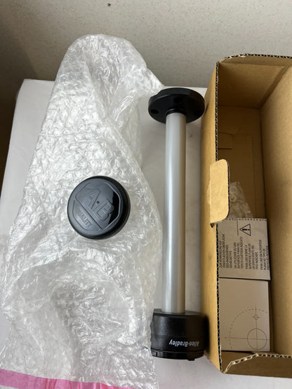Allen‑Bradley 855T‑BPM25 70mm Stack Light Pole Mount Base 25cm Aluminum 250V