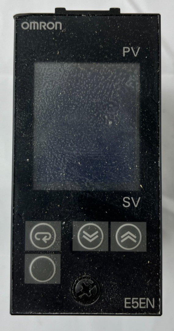 Omron E5EN-R3GMT-500 Digital Temperature Controller PID 48x96mm 3-Output Japan