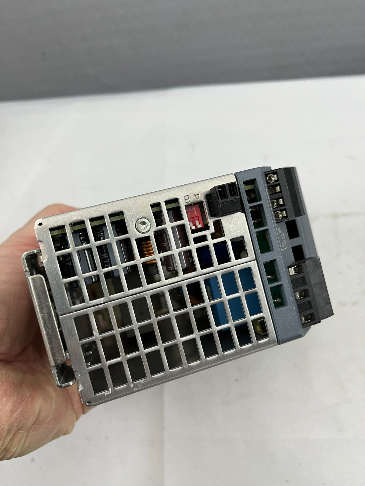 Siemens SITOP PSU200M Power Supply 6EP1334-3BA10 | 24V 10A Modular DIN Rail Used