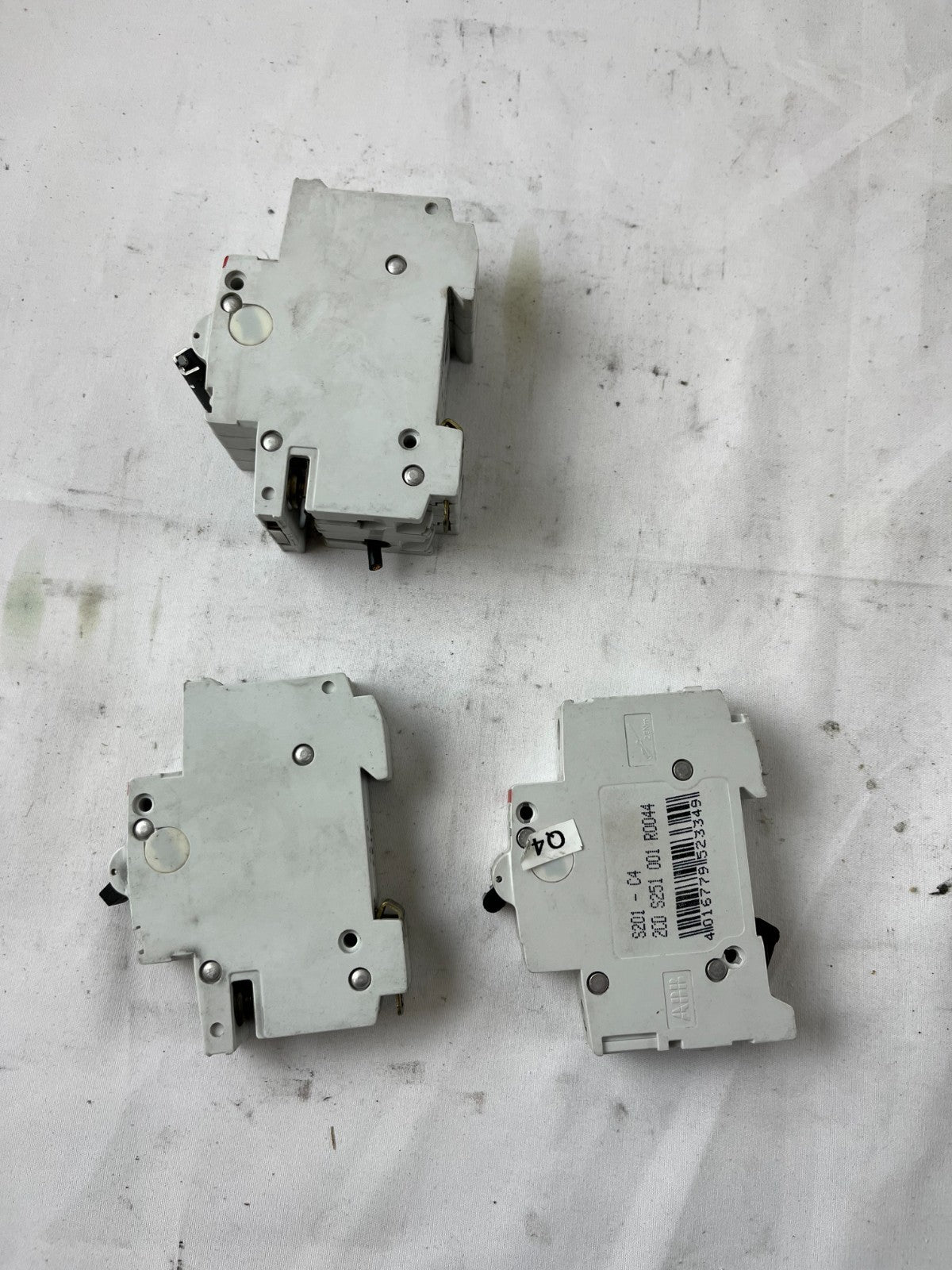 ABB S261-NA B6 S271 K16A S201 C4 Circuit Breaker Lot 3pcs 230/400V Used Spares