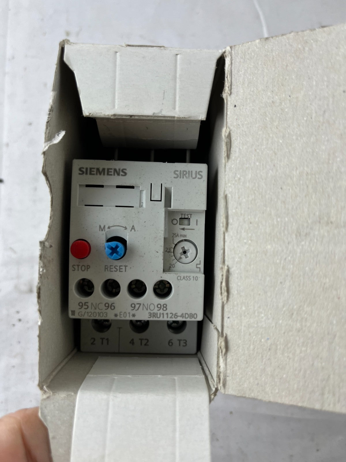 Siemens 3RU1126‑4DB0 SIRIUS Thermal Overload Relay 20–25A Class 10 for S0 New