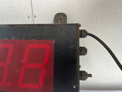 Red Lion Ld4 Series Large Led Display Counter Ld4B6P Used Working Spare Unit