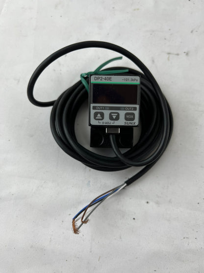 Panasonic SUNX DP2-40E Digital Vacuum Pressure Switch -101.3kPa Flat 24VDC Japan