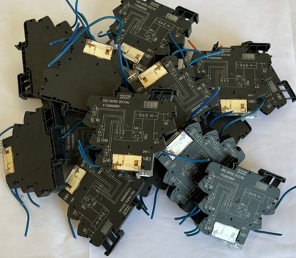 Weidmuller TRZ 24VDC 2CO AU Relay Modules 2CO 8A Lot Of 18 Pcs Used Bundle Spare